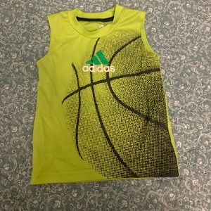 Adidas basketball top